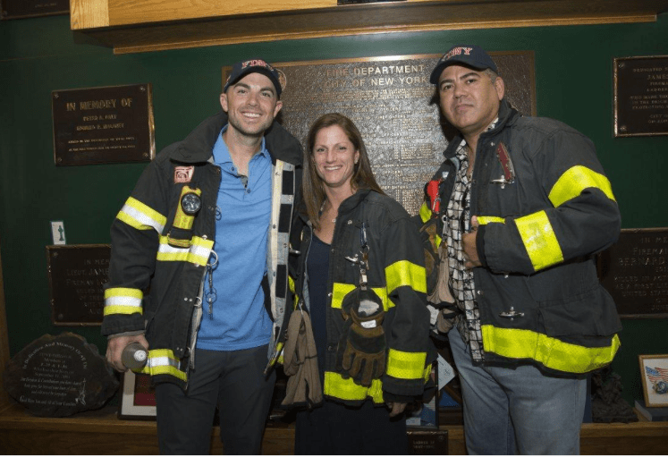 Photo Courtesy of the New York Daily News.  (August, 2016) New York Mets stars David Wright and Edgardo Alfonso pose for photos while visiting a Manhattan firehouse that accounted for two deaths on September 11, 2001.  This is an annual tradition for Wright.